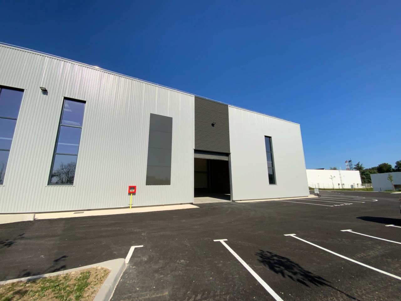Local d'activité Saint-Quentin-Fallavier 1630m² Location local d'activité Saint-Quentin-Fallavier Isère OLACT2203231 4